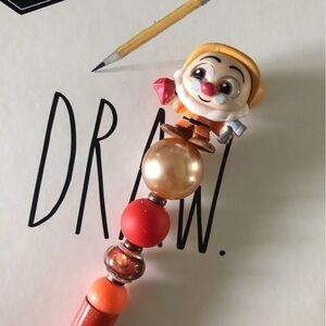 Disney Doorables: Snow White & The Seven Dwarfs: Doc handmade beaded pen